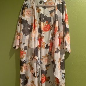 LuLaRoe Floral XL Shirley